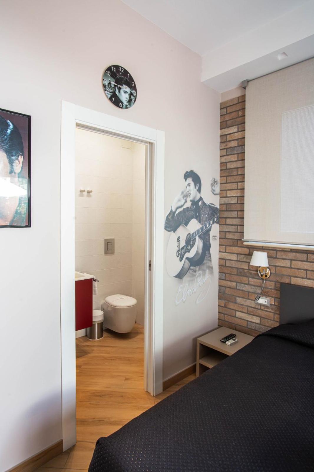 Little Rock Guest House Гаэта Экстерьер фото