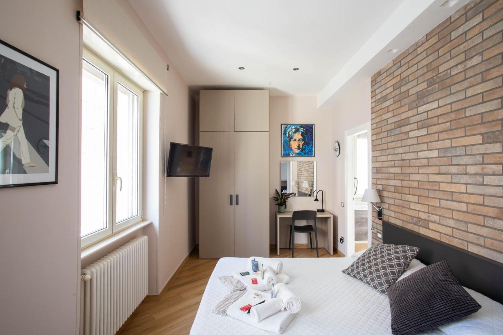 Little Rock Guest House Гаэта Экстерьер фото